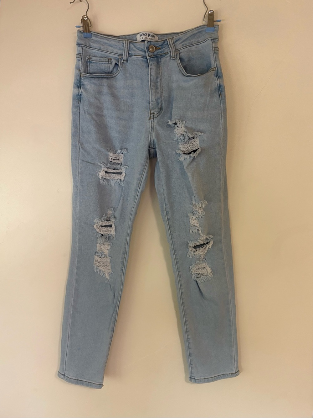 High Waist Light Wash Distressed Mom Jean Style Straight Leg Denim Size 5/27